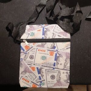 Small Money Print Crossbody Bag
